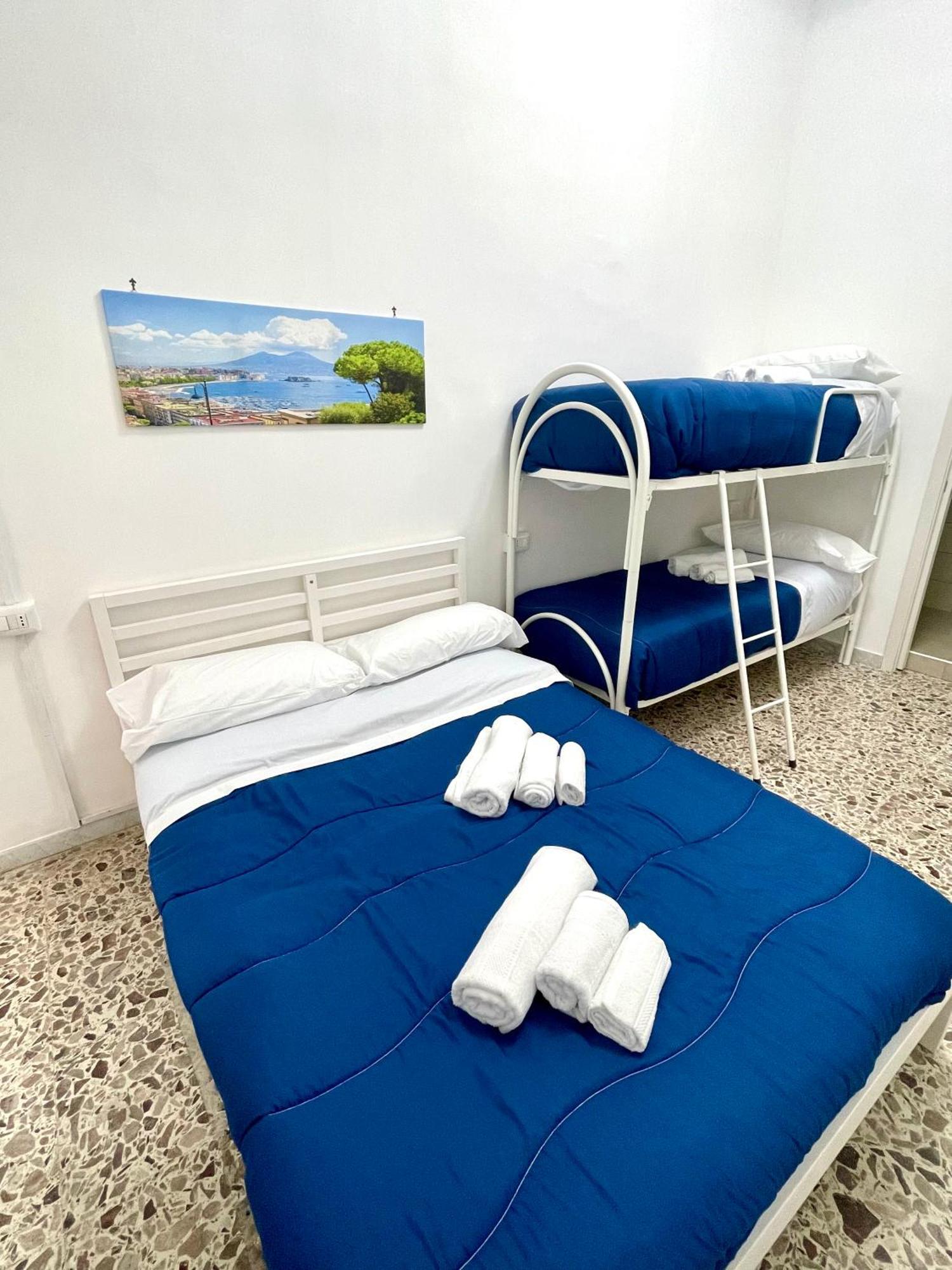 House Piazza Garibaldi By Loveinthetravel Guest house