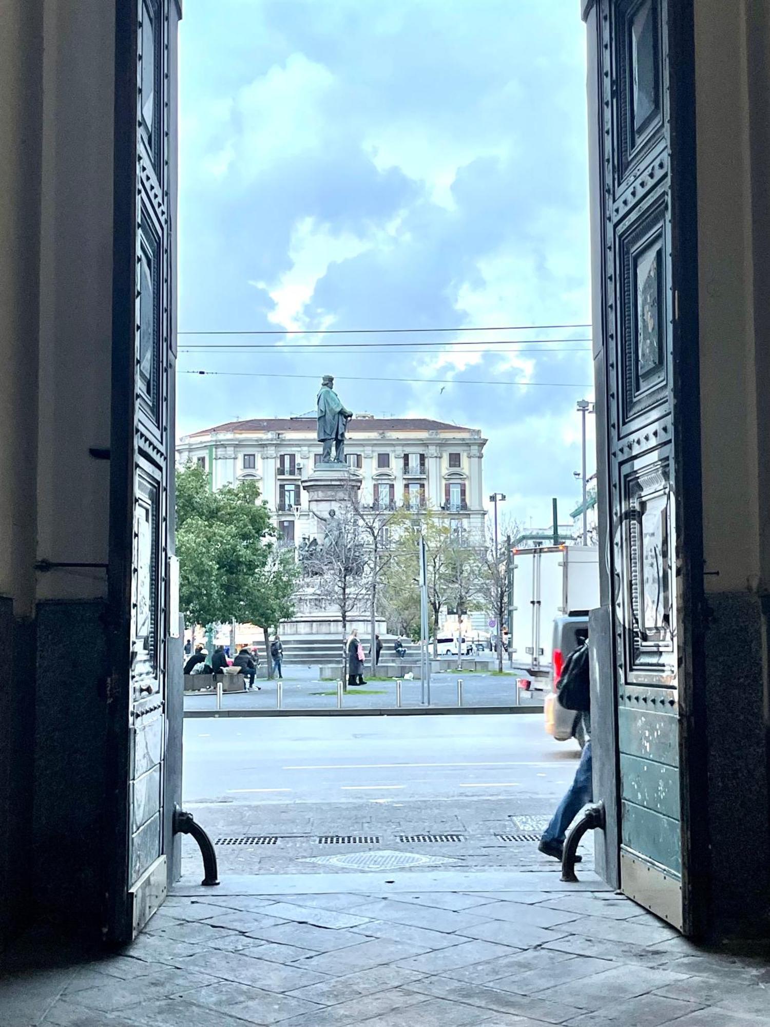 House Piazza Garibaldi By Loveinthetravel * Naples
